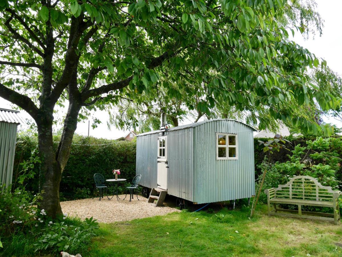 The Wayside Shepherd Hut Бьюли Экстерьер фото