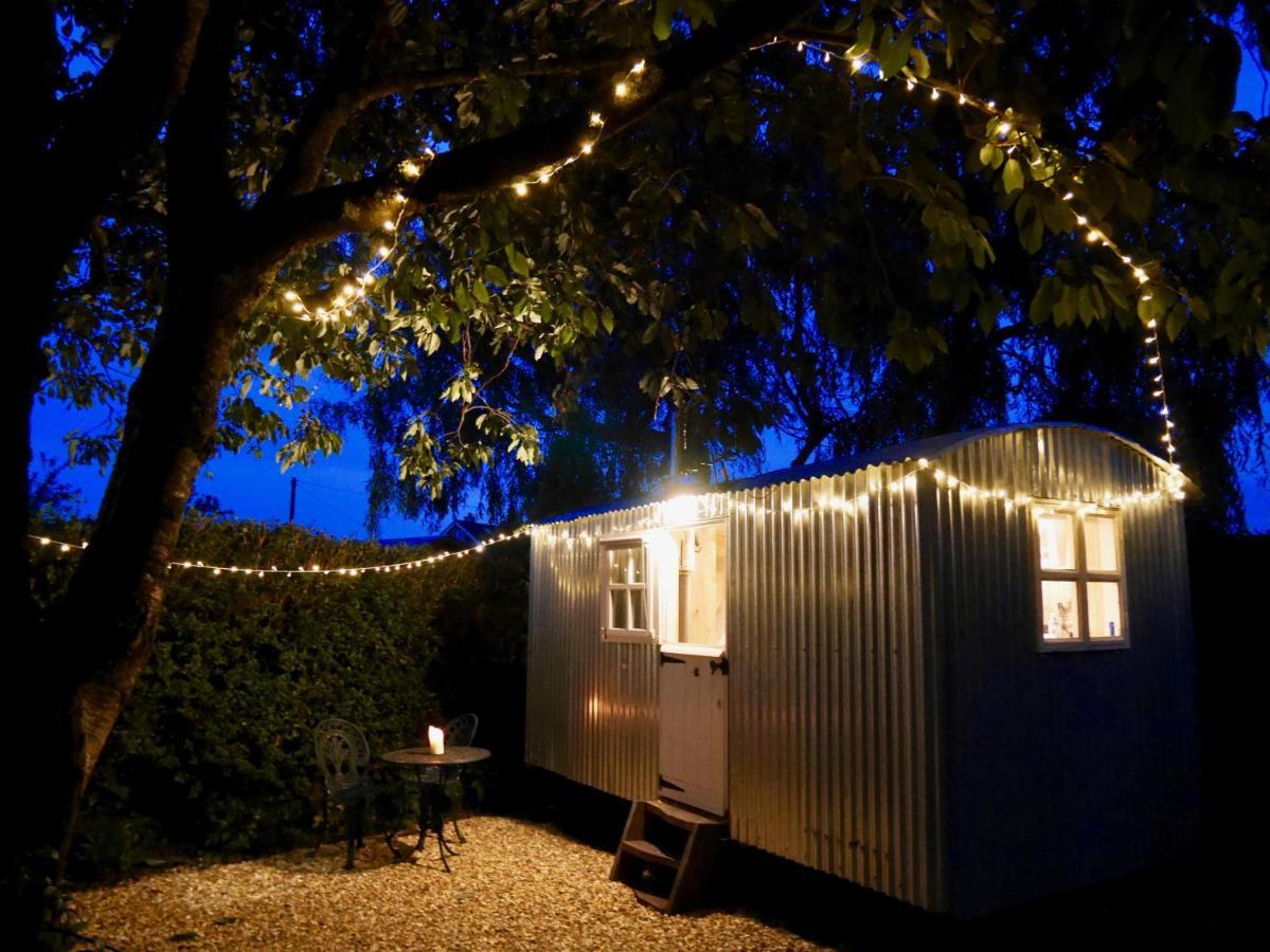 The Wayside Shepherd Hut Бьюли Экстерьер фото